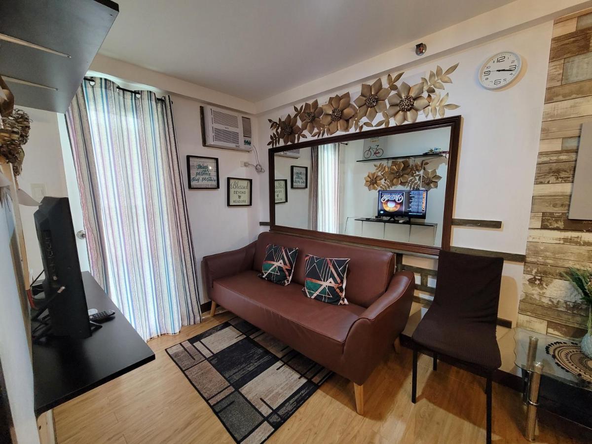 Arezzo Davao Near Sm Lanang & Airport Appartement Buitenkant foto