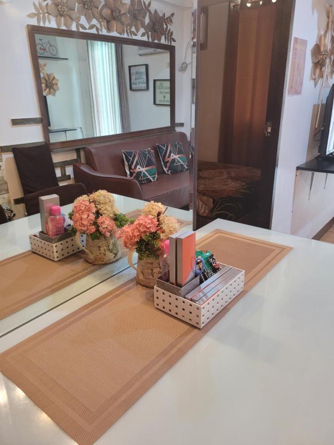 Arezzo Davao Near Sm Lanang & Airport Appartement Buitenkant foto